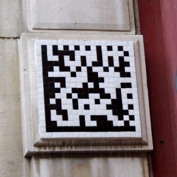 QR_code_mosaic_in_Paris (1)
